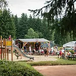 Ardenparks Petite Suisse Κάμπινγκ *