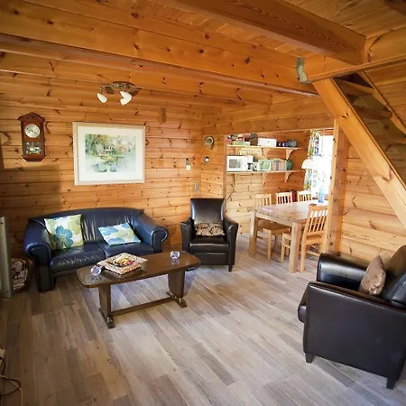 Campsite Ardenparks Petite Suisse Dochamps